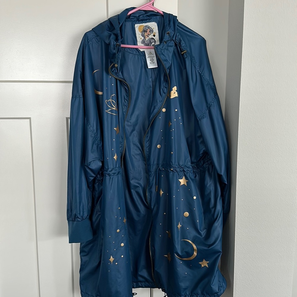 Disney jacket women’s blue nylon size 2x princess Jasmine NEW